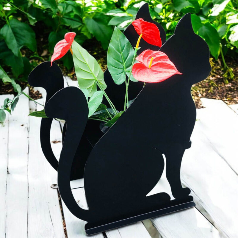 Cat flowerpot planter