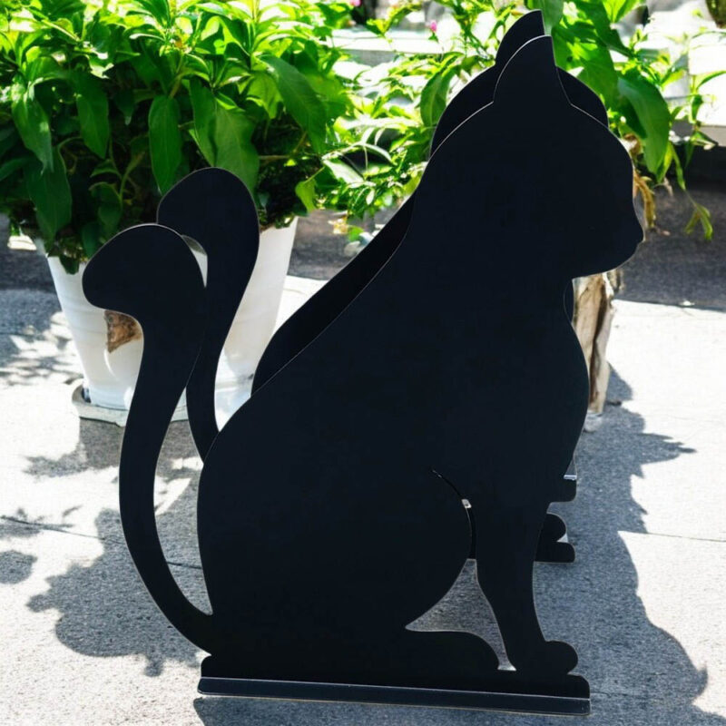 Cat flowerpot planter