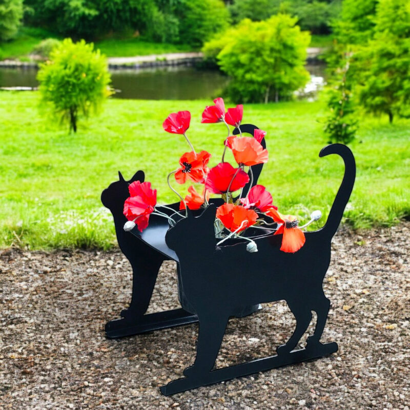 Cat flowerpot planter