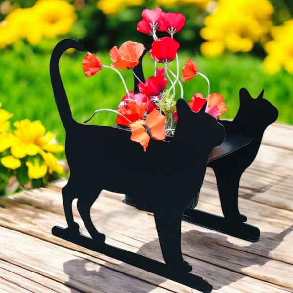 Cat flowerpot planter
