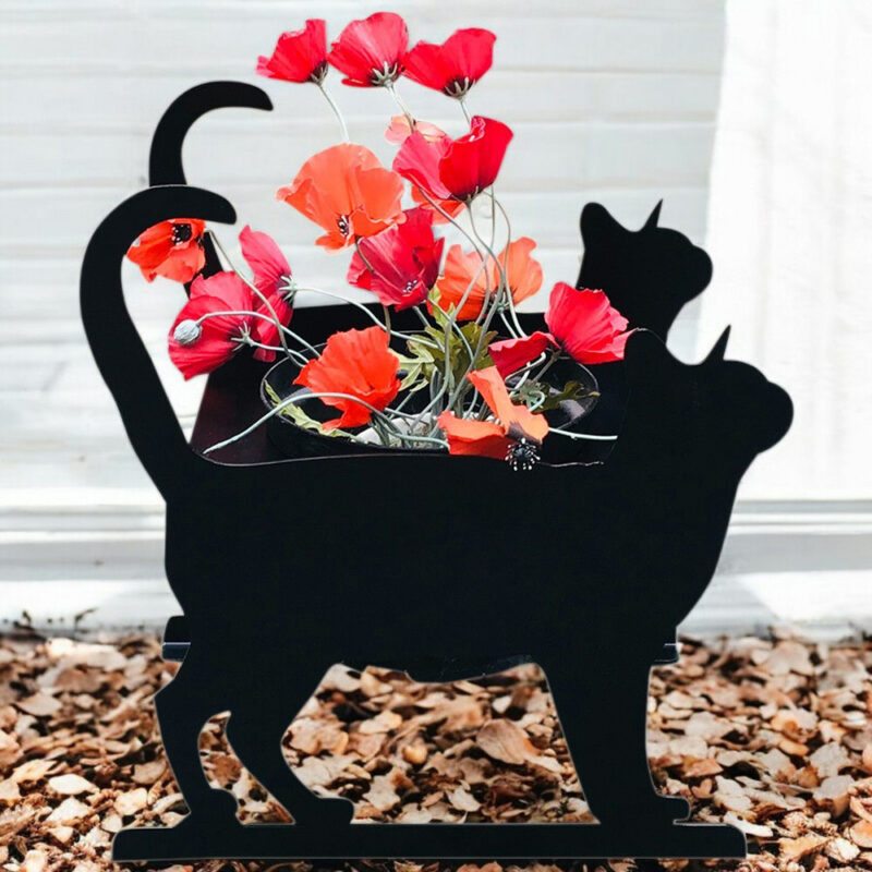Cat flowerpot planter