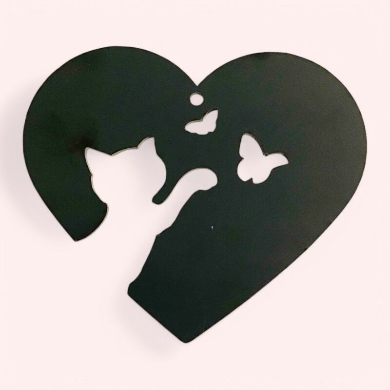 cat love heart